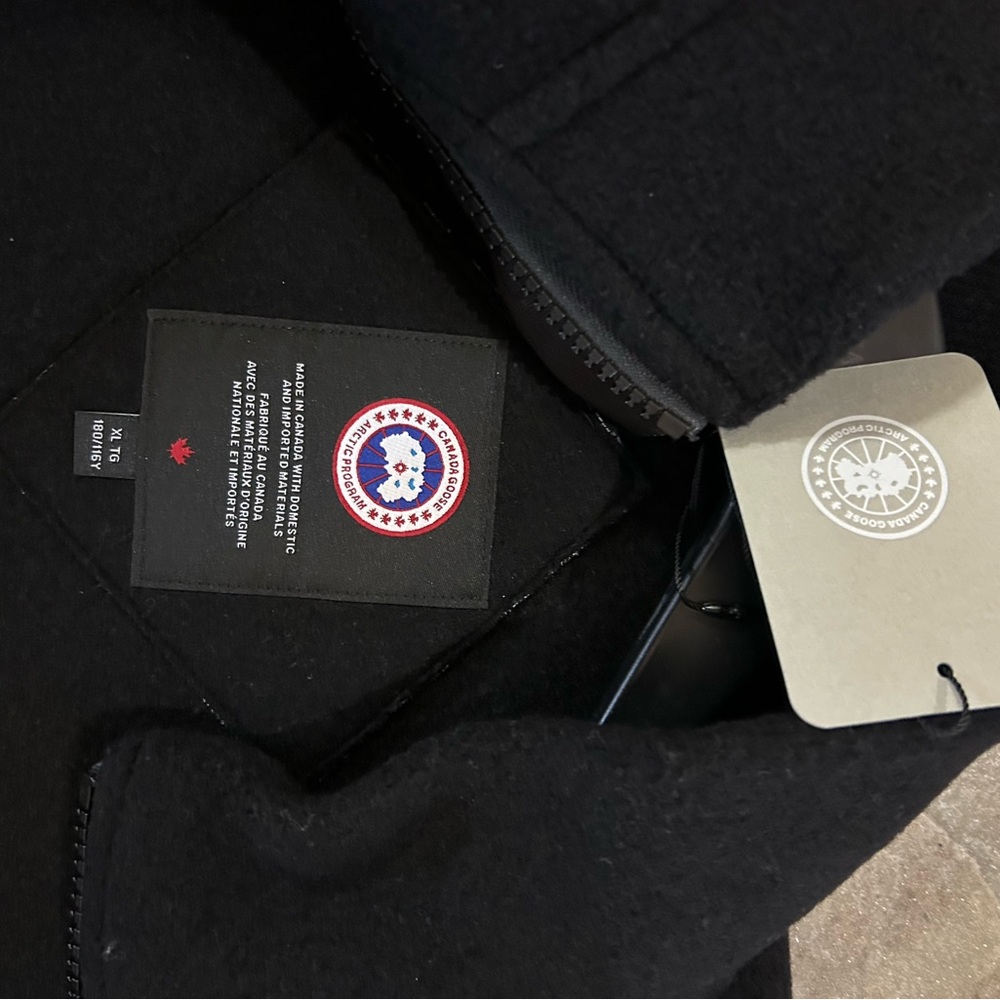 Men's Canada, goose MERSEY black fleece vest size XL.  NWT. - Picture 7 of 9